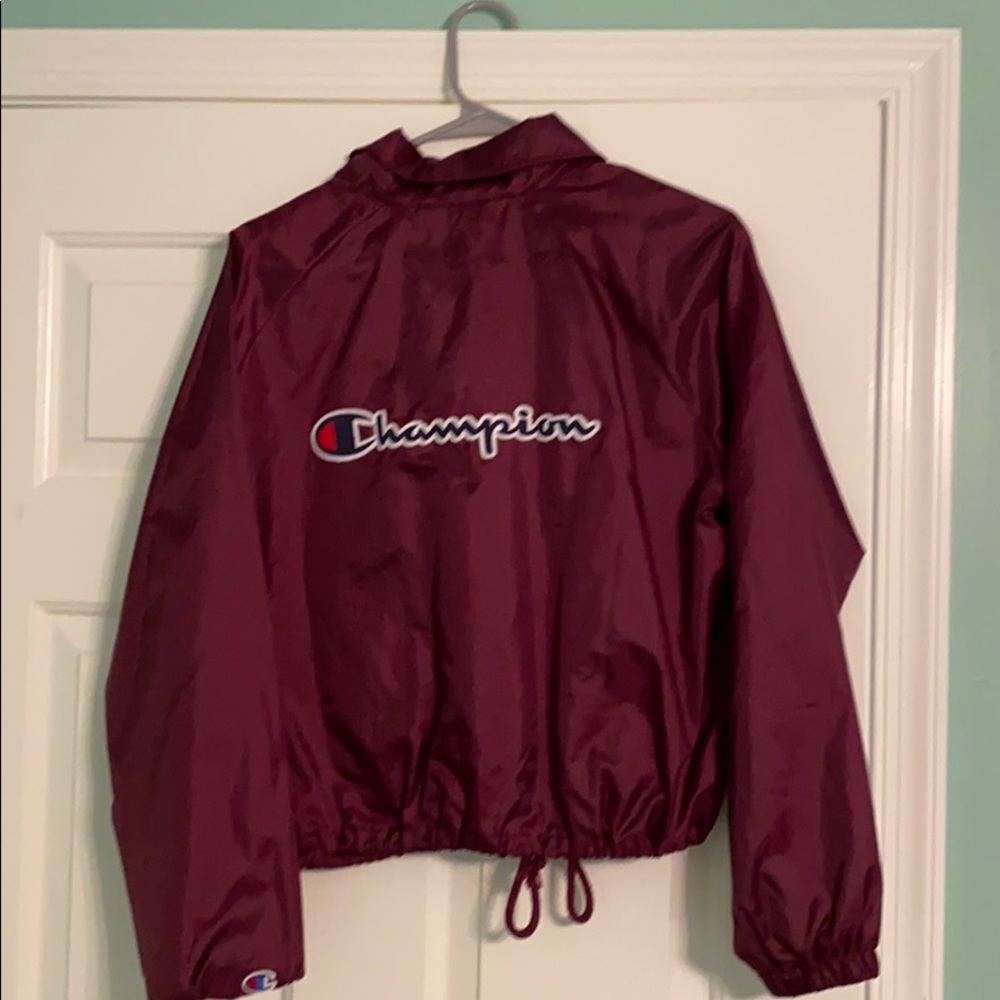 large women’s champion windbreaker